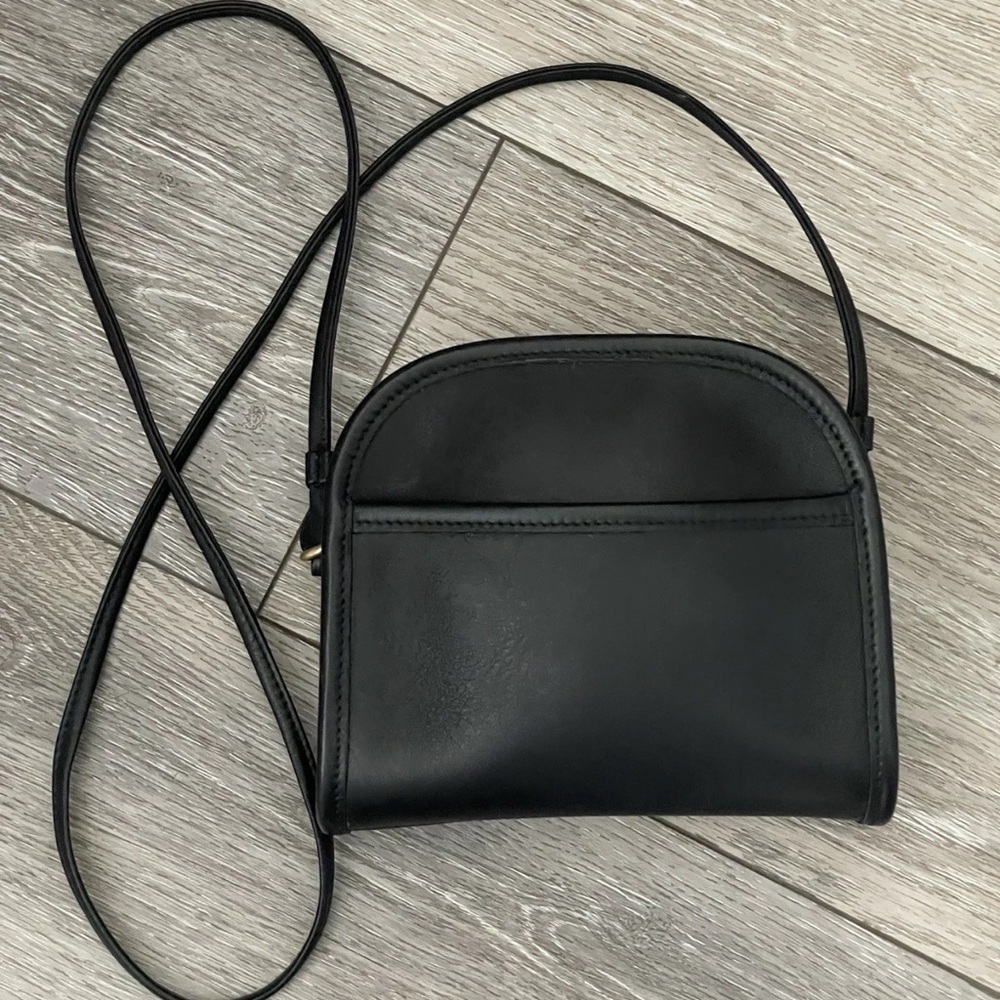 EUC Vtg Coach Black Leather Abbie Small Crossbody Bag J8U-9017 No Hang Tag